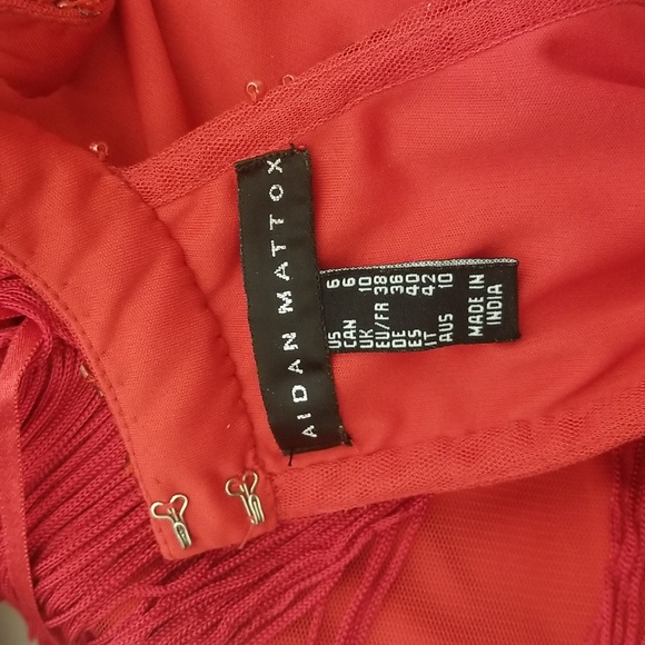 ❤💃 Aidan Mattox Red Fringe Embellished High Neck Dress💃 - Picture 10 of 11